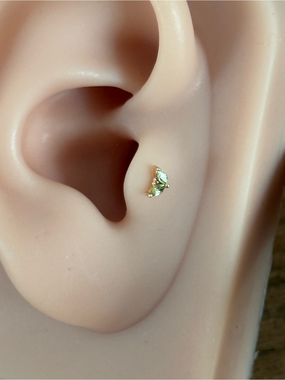 BVLA "Petals" 14K Rose Gold & Peridot Threadless End
